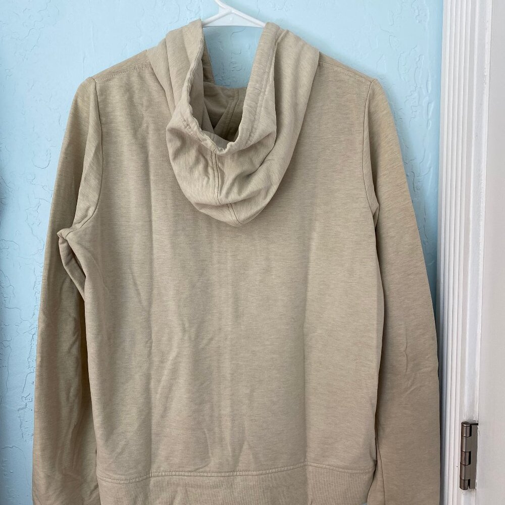 Patagonia Pastel P-6 Label Ahnya Full-Zip Hoodie Small, Oyster White - Picture 2 of 3